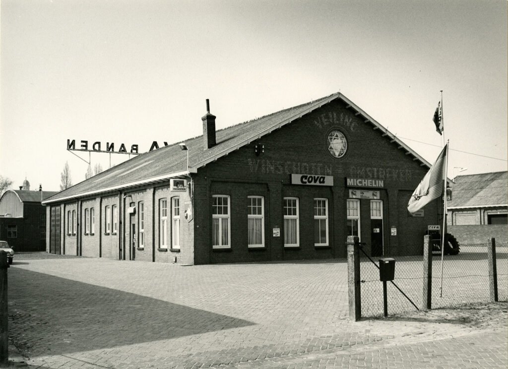 Cova banden fabriek 1974