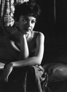 Rita Moreno, 1954.