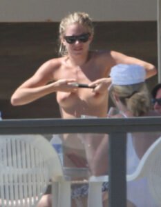 sienna_miller03