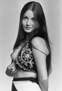 jane_seymour (1970s)