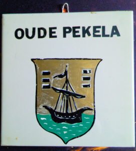 wandtegel_met_wapen_oude_pekela-voorkant