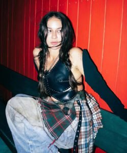 grace_shaw01