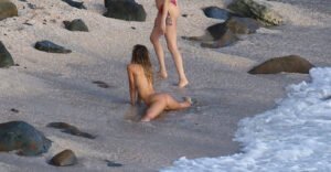 alexis_ren03