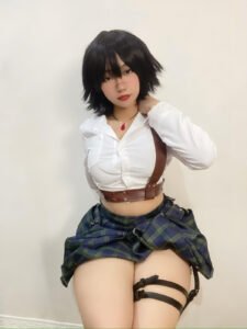 Lady from Devil May Cry by Seraxfaye