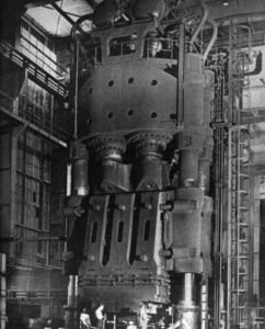 The 30,000-ton Schloemann