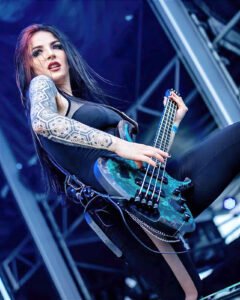 alice_lane01