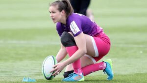 emily_scarratt02