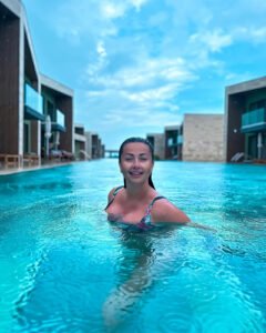 gabriela_cristea02