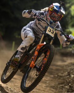 rachel_atherton01
